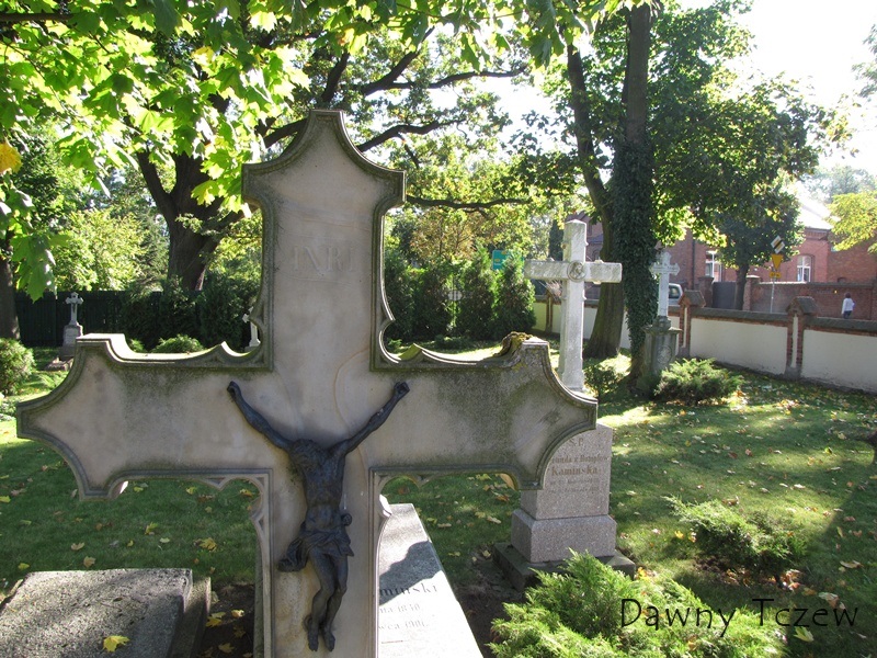 nagrobki 4.jpg