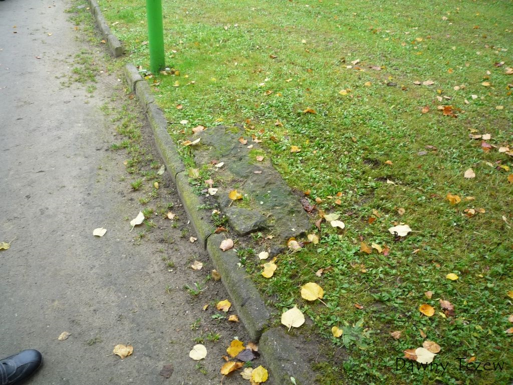 grobowiec.jpg
