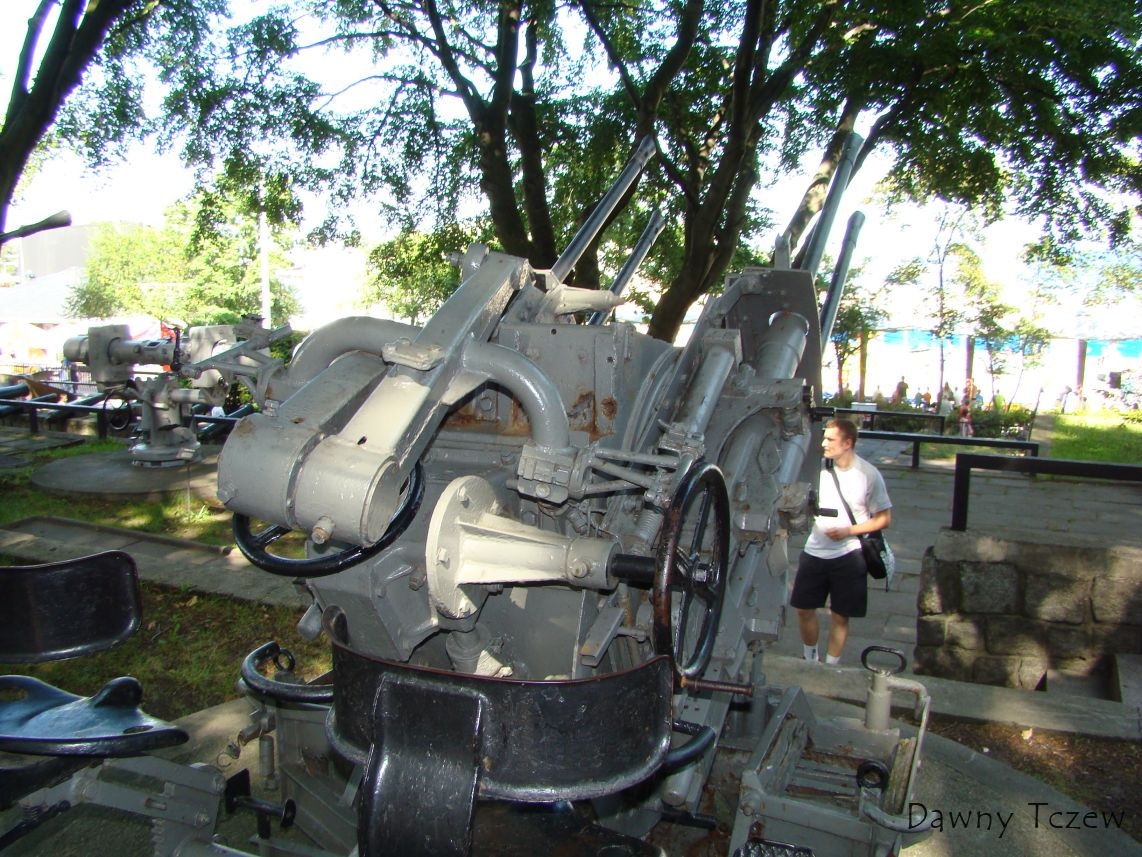 DSC01886.jpg